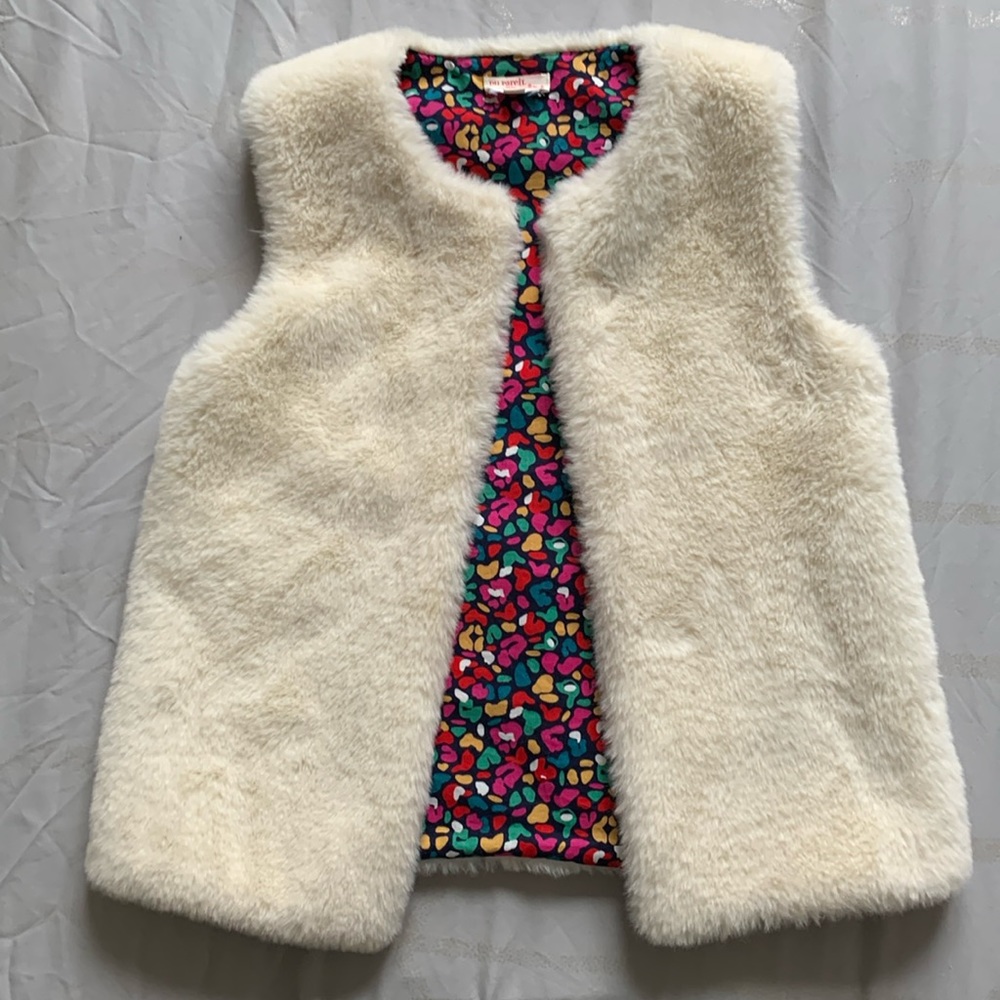 Faux fur vest size 10